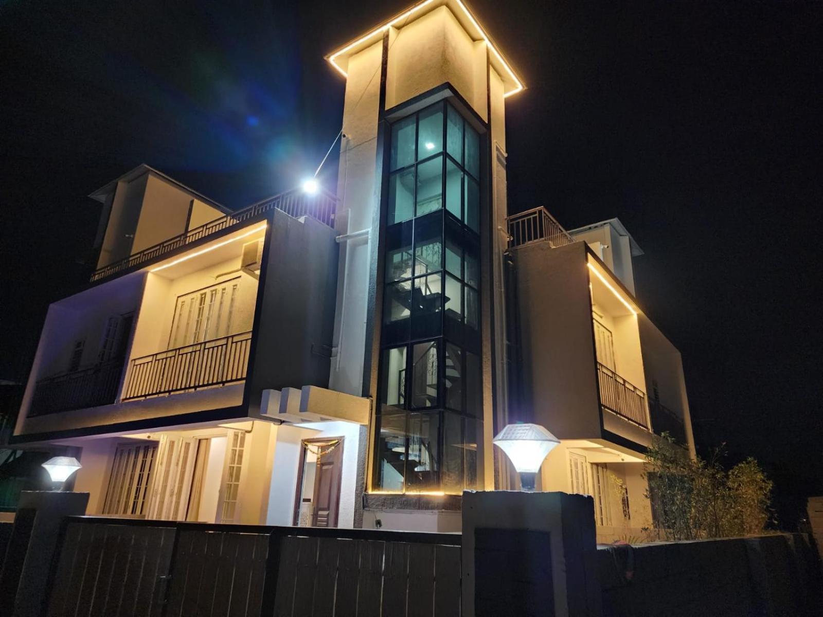 Genz Villa Ll Swimming Pool Ll Ac Ll Bbq Ll 2Bhk Лонавала Екстериор снимка